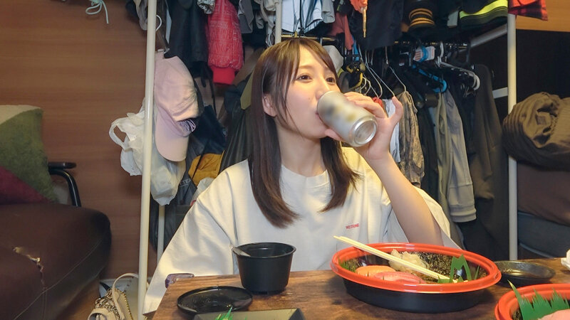 ごはん中の流川莉央